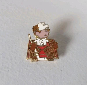 Vintage Goalie Ice Hockey Lapel Hat Pin Badge Emblem #434 - Picture 1 of 3