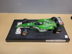 Die Cast "Jaguar Racing - Eddie Irvine" Hot Wheels 1/18 (26741) - Bild 1 von 3