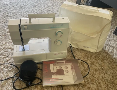 Bernette 715 Sewing Machine - Good Condition/Working - image 1 of 4