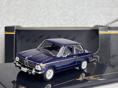 Modelos IXO 1:43 BMW 2002 Tii azul 1972 (versión EE. UU.) en caja Foto 1 de 4