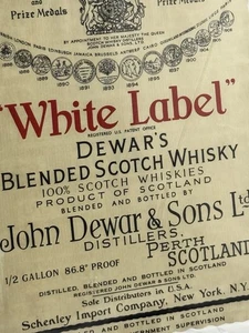 Etiqueta de whisky escocés mezclada Dewars de los años 50-70 White Label original - Imagen 1 de 9