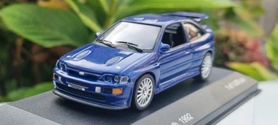 Caja blanca Ford Escort RS Cosworth 1:43 Foto 1 de 4