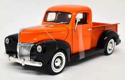 MOTOR MAX  TIMELESS LEGENDS 1:18 CAMION FORD PICKUP 1940 ARANCIONE E NERO  73170 - Immagine 1 di 4