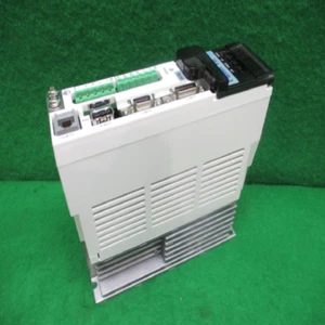 [Used] HARMONIC / HA-800B-1C-200 / AC SERVO DRIVE, 1.5A, Scratch - Picture 1 of 3