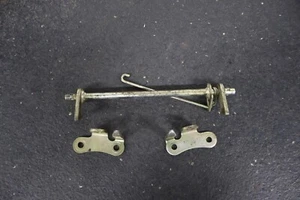 YAMAHA 1986 - 1990 YX600 RADIAN SEAT LATCH LOCK RELEASE LEVER & BRACKETS - Picture 1 of 7