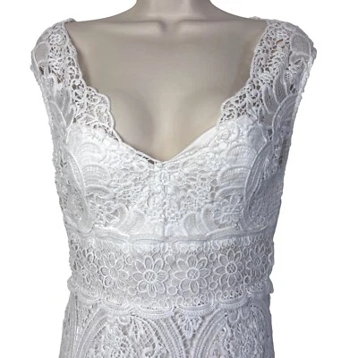 Nuevo con etiquetas Vestido de Boda Floryday Crochet Encaje Manga Gorra Semi Forrado Espalda Abierta Talla S Foto 1 de 4