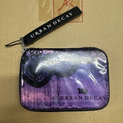 Urban Decay The Feminine Palette - Image 1 of 4