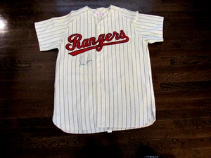 NOLAN RYAN TEXAS RANGERS HOF SIGNED AUTO RARE MITCHELL & NESS JERSEY PSA/DNA - Picture 1 of 7