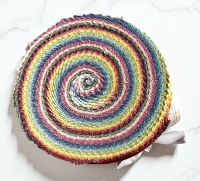 Rollo de gelatina ANDOVER-Sprinkles... 40 tiras, 2,5” de ancho, 42” de largo, 100 % algodón Foto 1 de 4