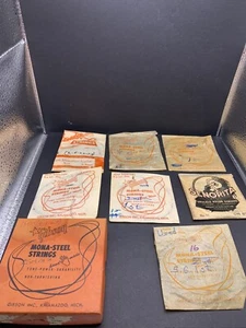 VINTAGE GUITAR STRINGS! - Picture 1 of 6