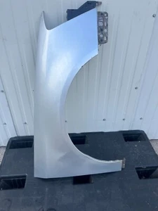 VW Fender Front Right 3aa 821 022b Color Silver Passat - Picture 1 of 8