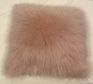 Room Essentials Pink Toss Pillow 16 In X 16 In - Picture 1 of 3