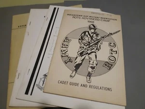 Guide Addestramento US Military ROTC anni 60 Libretti Addestramento Militare ROTC Qtà 4 - Foto 1 di 9