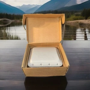 RUCKUS Q910 Series Access Point - Picture 1 of 6