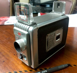 Vintage Kodak Brownie 8mm Film Home movie camera II  Mid Century Works! Type 2 - Picture 1 of 9