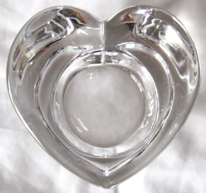 Moulded Crystal Tea Light Holder 8cm x 8cm x 3.5cm. Excellent - Picture 1 of 7