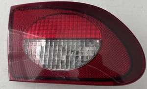 00-02 Chevrolet Calvlier Tail Light Assembly 166-01812L Left Hand Lid Mntd 1812 - Picture 1 of 6