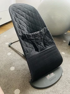 BabyBjörn Babywippe Bouncer Bliss Balance Grau Anthrazit Klassische Steppung - Bild 1 von 7