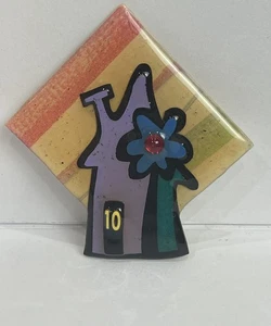 House Pins By Lucinda Green Tree 3D House w/ Number 10 Red Layered Vtg - Picture 1 of 3