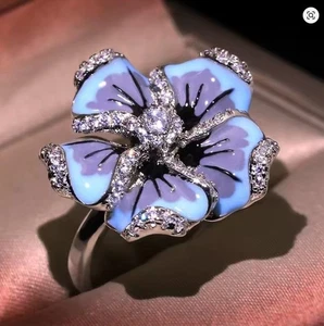 Exquisite Floral Statement Ring – Enamel Pansy & Cubic Zirconia – Size 7, New - Picture 1 of 3
