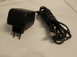 AC/DC Adaptor - Model-Nr.: MHH41-02-01 - 230VAC - 8-9VDC - Zdjęcie 1 z 3