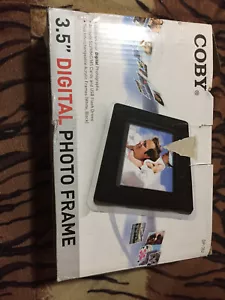 Coby DP-352 3.5" Digital Picture Frame - Picture 1 of 6