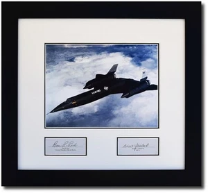 Oxcart A-12 en vuelo - firmas de Ben Rich y Bob Gilliland - Skunkworks - Imagen 1 de 2