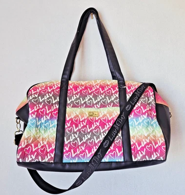 Bolso de Lona Luv Betsey Johnson Hearts Tie-Dye Graffiti Arco Iris Fin de Semana Foto 1 de 4