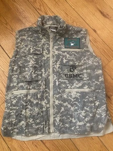Men’s Military Theme Vest w Hood, ACU Camo Fox Outdoor Sz Large Preowned - Picture 1 of 18