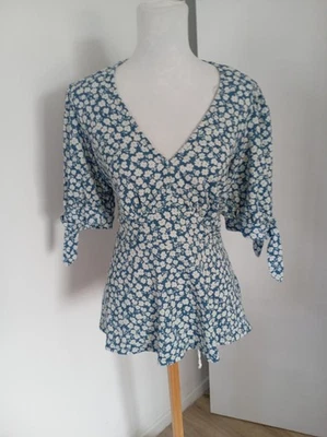Women blouse NEW LOOK size 16 Used - Image 1 of 4