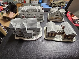 Norman "Rockwell’s Main Street" Village 4er Set Studio Library Red Lion Rhodes - Bild 1 von 24