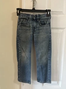 Boys Levi’s Jeans Size 6 Regular Classic Wash Adjustable Elastic Waist - Picture 1 of 6