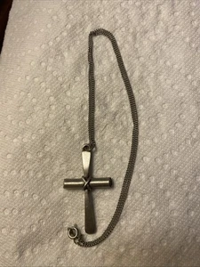 "Cruz de plata esterlina vintage con área abierta para collar de papel de oración 18""" - Imagen 1 de 4