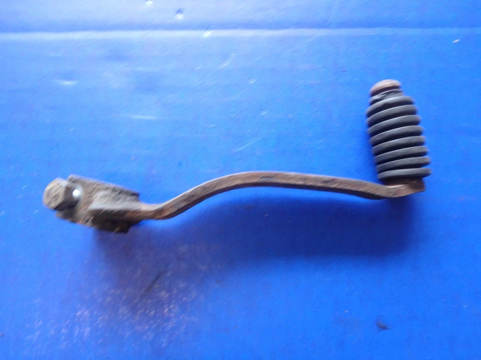 Yamaha DT 250 1977 palanca de cambios Foto 1 de 1