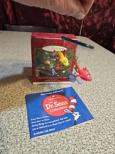 Hallmark Andenken Ornament ein Fisch zwei Fische rot Fisch blau Fisch Dr. Seuss 2000 - Bild 1 von 2