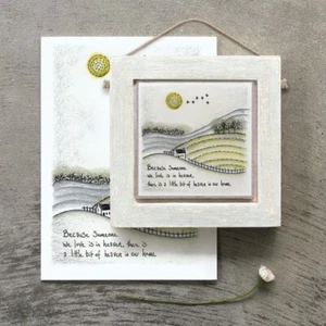 "Porque alguien a quien amamos está en el cielo" Placa de madera de simpatía + Juego de tarjetas de regalo - Imagen 1 de 3