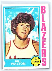 1974-75 Topps Basketball #39 Bill Walton RC w/ slight edge wrinkle