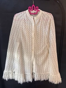 Maglione vintage Bee by Banff acrilico bianco poncho scialle mantello Grannycore MCM  - Foto 1 di 8