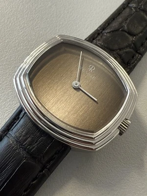 Rare Vintage Revue 1979s HandWinding Swiss Old Stock Brand New 880 - Изображение 1 из 4