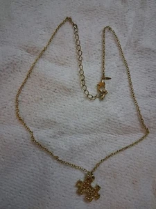 AVON SPARKLING JIGSAW NECKLACE, NEW IN BOX never worn - Picture 1 of 4