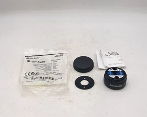 Allen-Bradley 855E-BCBC Mounting Base 1/2"NPT and Cap - Picture 1 of 4