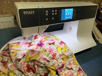 Pfaff Creative 3.0 inkl Stick Einheit Nähmaschine - Bild 1 von 4