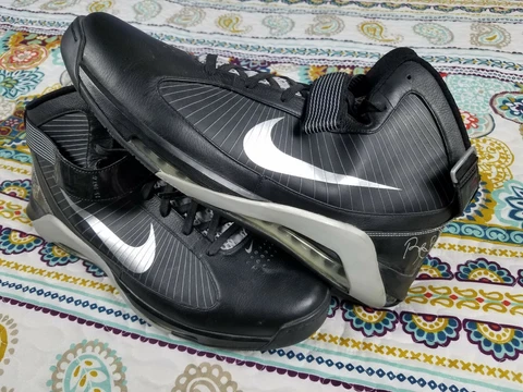 Richard Jefferson Nike Hypermax PE promo sample Spurs 16 Basketball Shoes auto Cover