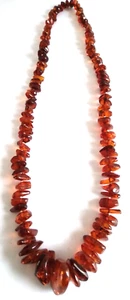 VINTAGE BALTIC AMBER BEAD NECKLACE WITH INCLUSIONS. Length: 29". 109 PIECES. - Picture 1 of 4