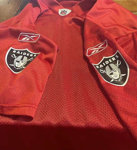 Raiders Team Issued Quarterback Practice Jersey. 2006 Season Cover
