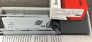 InterMountain Railway HO Kit #41501-10 ACF Center Flow 2-Bay Hopper C&NW - Picture 1 of 4