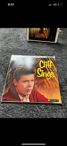Cliff Richard. Cliff Sings 12” LP - Picture 1 of 4