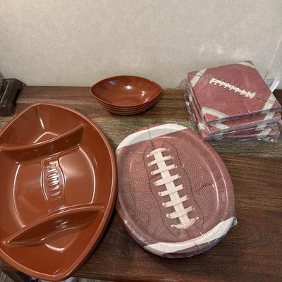 Football Chip Dip Tray ,Napkins, Plates, Bowls.  4374 - Image 1 of 4