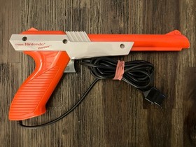 Nintendo NES Zapper Gun Orange NES-005