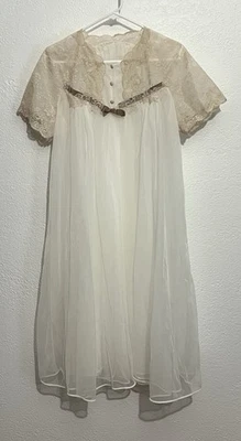 Vtg 1950 Sheer Nylon Nightgown Peignoir Robe Set Lace Chiffon Ultra Feminine - Image 1 of 4